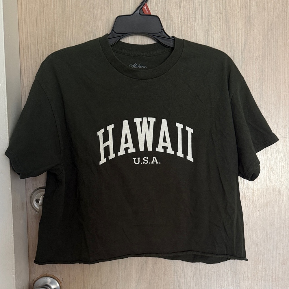 Mahina Army Green Hawaii U.S.A. Women's Tee cropped length